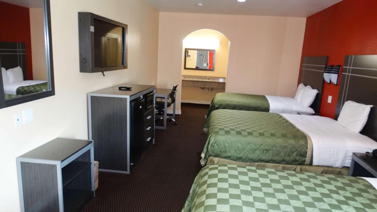 Motel 6 Houston, Tx - Willowbrook Mall ภายนอก รูปภาพ