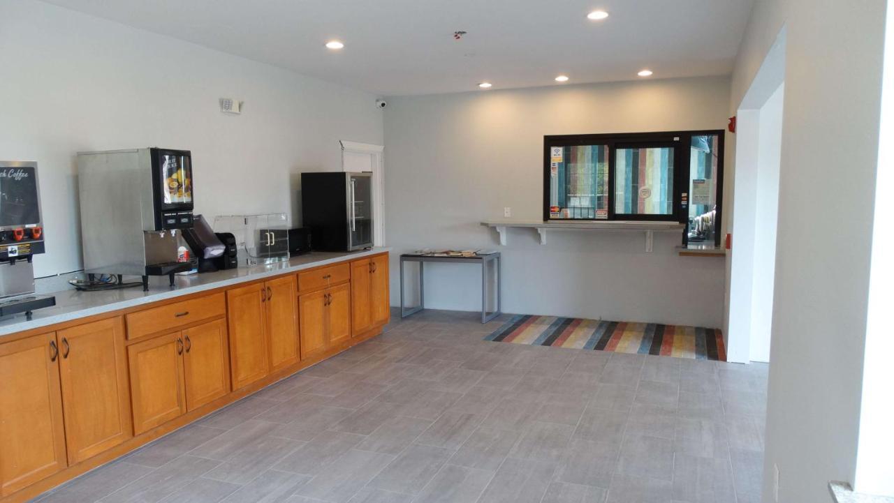 Motel 6 Houston, Tx - Willowbrook Mall ภายนอก รูปภาพ
