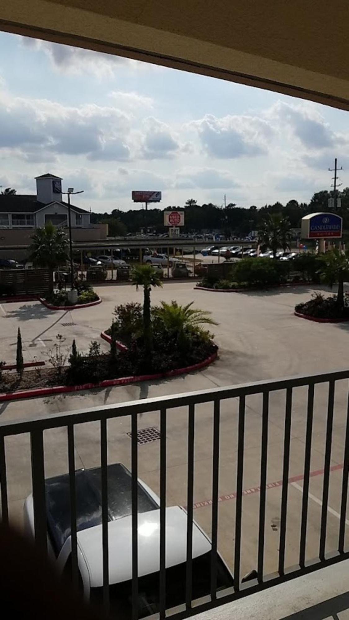 Motel 6 Houston, Tx - Willowbrook Mall ภายนอก รูปภาพ